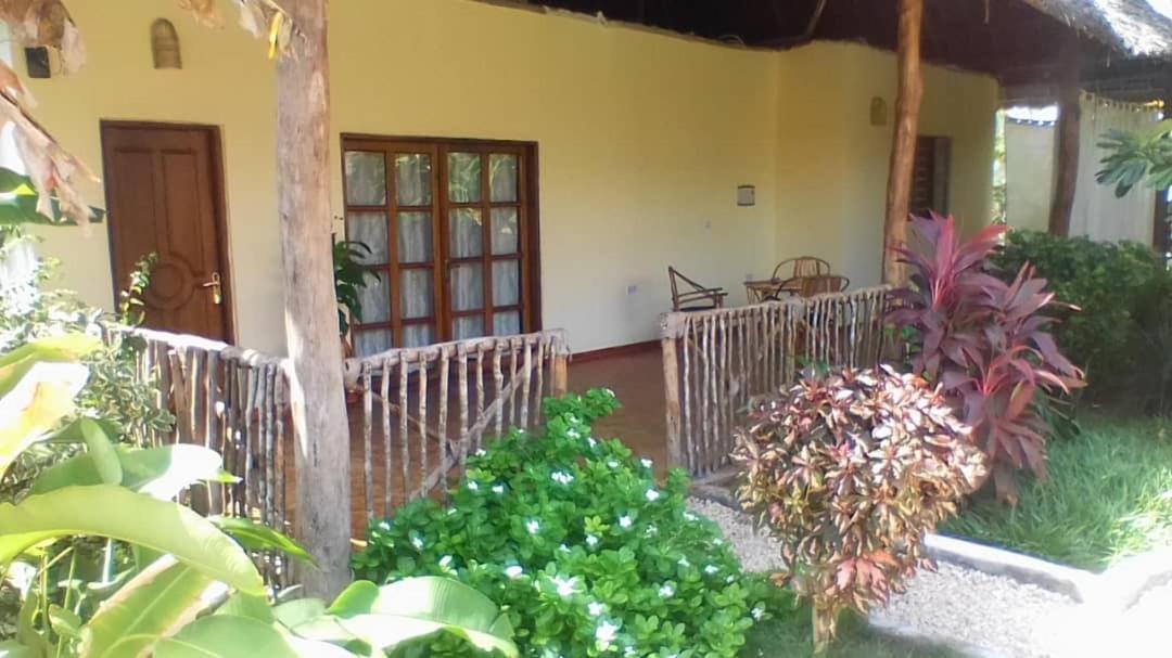Africa Dream Bungalow Kiwengwa Hotel Kiwengwa  Exterior photo